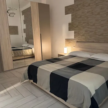 Apartment Eleven